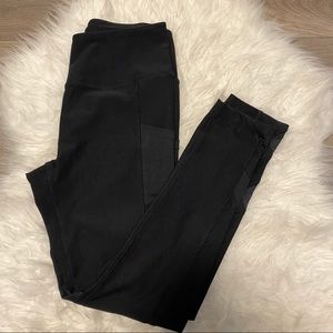 Mondetta Leggings w/ Mesh Pockets and Detailing